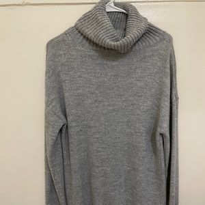 Light grey knit turtleneck sweater, size small